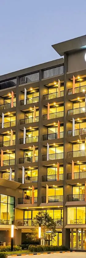 ONE Hotel，位于巴吞他尼的酒店
