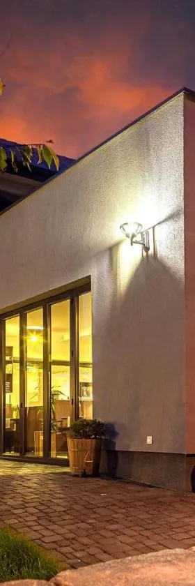 Park Boutique Hotel Bük，位于比克的酒店