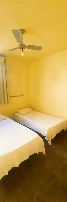 Hotel Nacional Montes Claros，位于蒙蒂斯克拉鲁斯的酒店