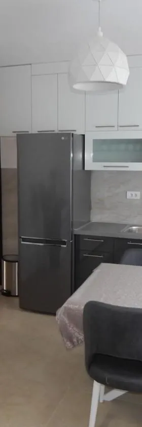 Apartman Zvezda vodilja，位于Veternik的酒店