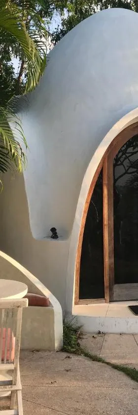 Villa cocodome，位于特鲁卡那拉特的酒店
