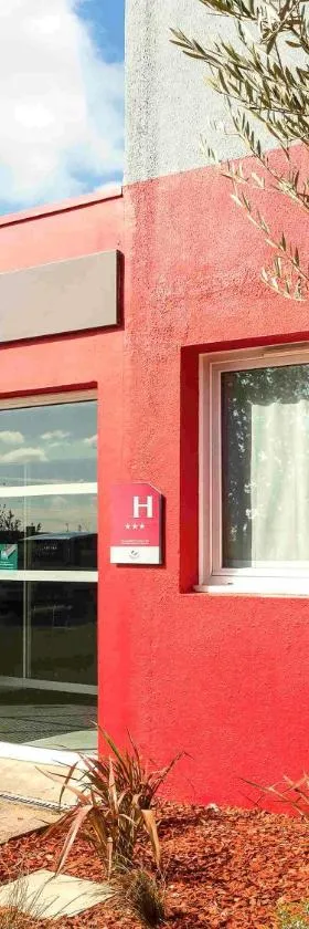 宜必思卢尔中央酒店，位于科当的酒店