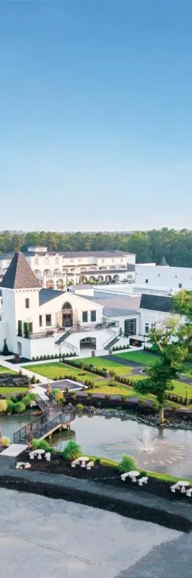 Chateau Renault，位于Egg Harbor City的酒店