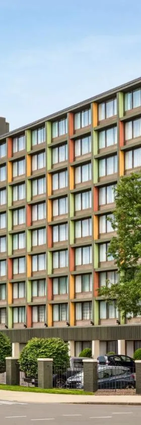 Holiday Inn Boston - Cambridge Area by IHG，位于萨默维尔的酒店