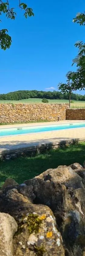 Maison chaleureuse près de Rocamadour，位于Alvignac的酒店