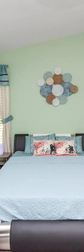 Gorgeous Fully Furnished 2-Bedroom Luxury Villa，位于基西米的酒店