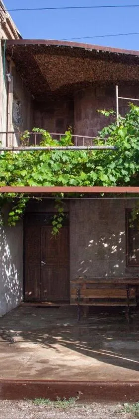 B&B Sunrise House Aygavan，位于Aygavan的酒店