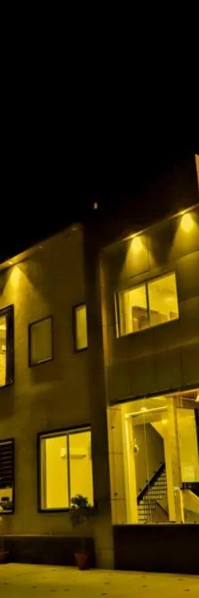 Hotel Amar Vilas & Resort，位于珀勒德布尔的酒店