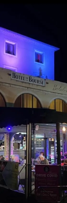Les Chambres de la bourse，位于蓬圣埃斯普里的酒店