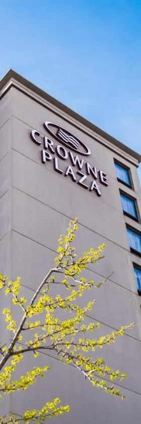 Crowne Plaza Newark Airport by IHG，位于伊丽莎白的酒店