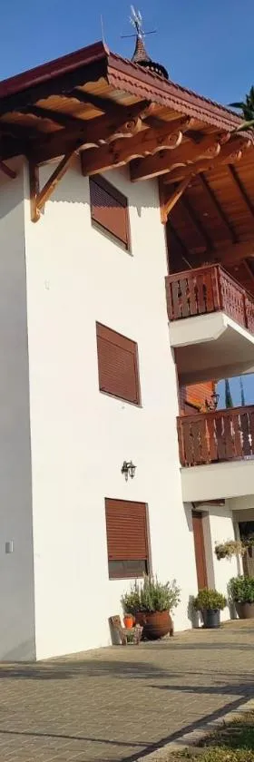 Viena Hospedaria，位于特雷齐蒂利亚斯的酒店
