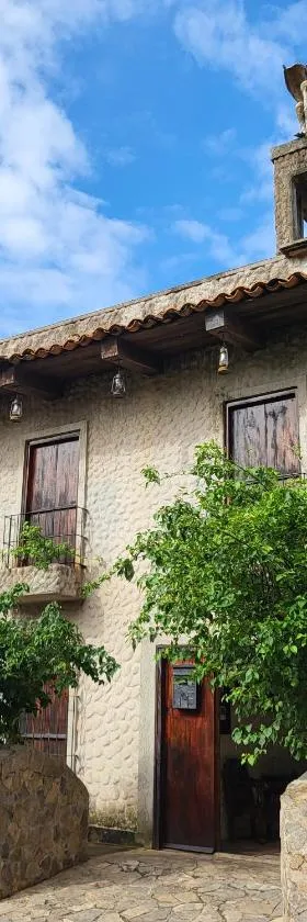 Hostal casa de las gargolas，位于Amapala的酒店