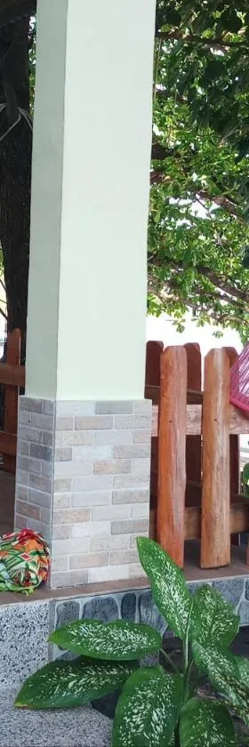 Lena house Flores，位于Hitokalak的酒店