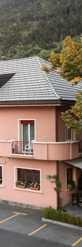 Hotel-Restaurant Eyholz，位于菲斯普的酒店