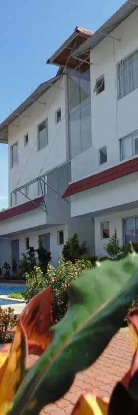 Hotel Yurak，位于Archidona的酒店