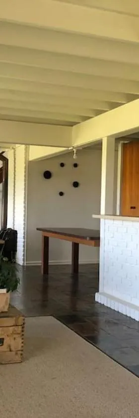 Peterborough Beach House，位于彼得伯勒的酒店