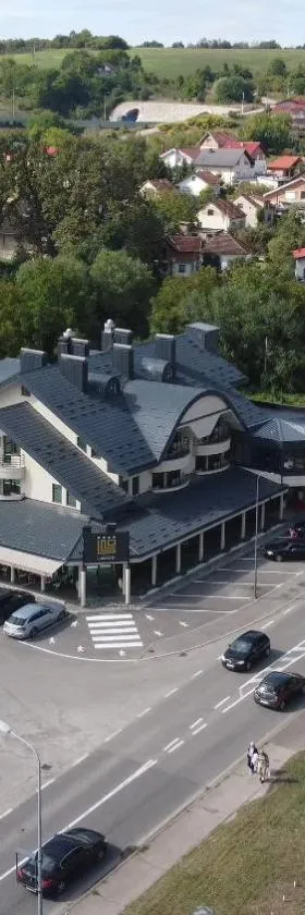 Hotel Laktaši，位于拉克塔希的酒店