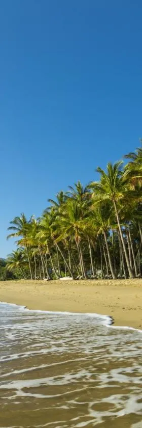 阿拉曼达棕榈湾兰斯摩尔酒店，位于棕榈湾的酒店