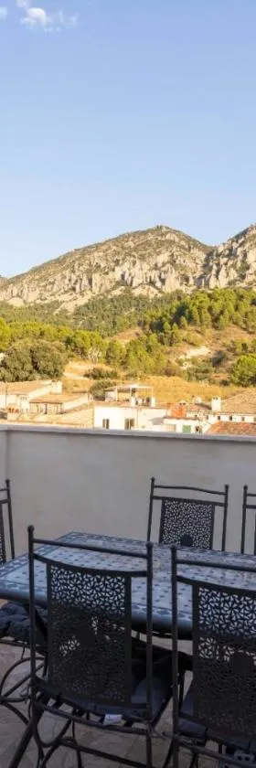 PLA DE LA CASA，位于Cuatretondeta的酒店