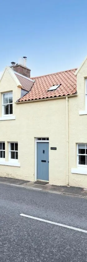 2 bed Haywood Cottage with garden，位于Stenton的酒店