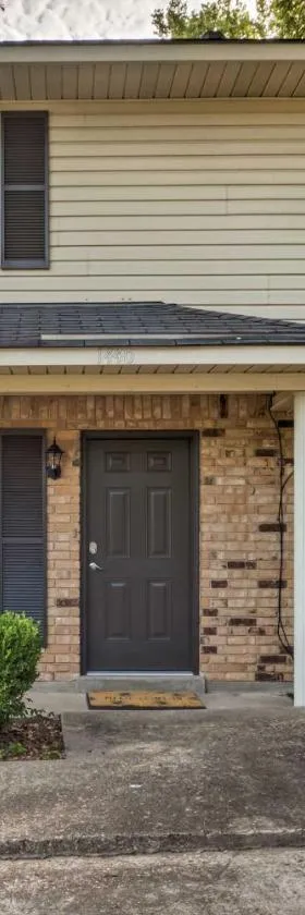 Cozy Ruston Townhome Less Than 1 Mi to Louisiana Tech，位于拉斯顿的酒店