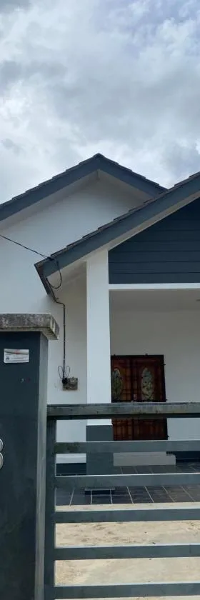 Ladiya Homestay Islamic，位于Kampong Ranggol Petai的酒店