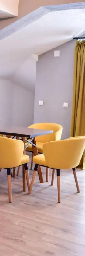 Papi Apartments，位于克鲁舍沃的酒店