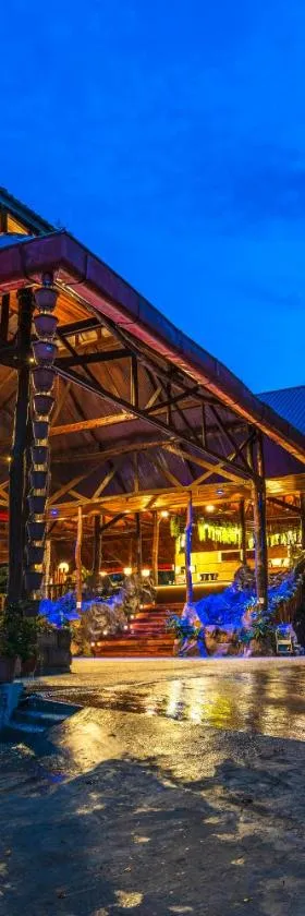 Borneo Sepilok Rainforest Resort，位于西必洛的酒店