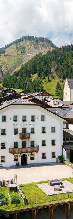 Hotel Gasthof Unterwöger，位于上蒂利拉赫的酒店
