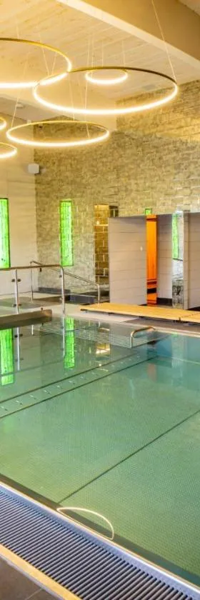 Santa Natura Resort & SPA，位于Nowa Wieś的酒店