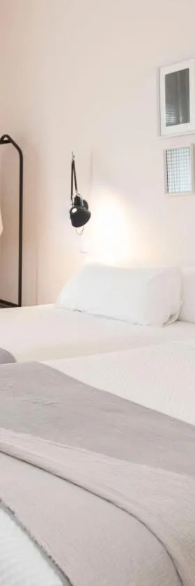 SANMARTINA HOTEL，位于Becerril de Campos的酒店