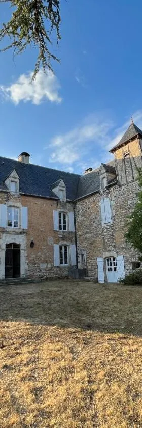 Le Mas de Coursac，位于Quissac的酒店