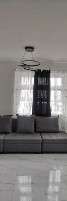 JRLB PLACE - Accommodation in Concepcion, Tarlac，位于Concepcion的酒店