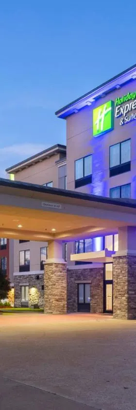 Holiday Inn Express Hotel & Suites Festus-South St. Louis by IHG，位于Festus的酒店