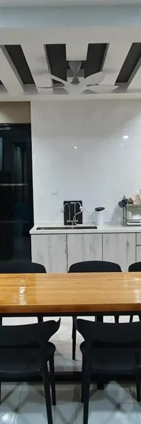 Regalia Apartment B-3-1 Kota Samarahan，位于Kota Samarahan的酒店