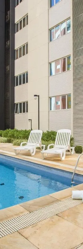 Astron Hotel Bauru by Nobile，位于巴乌鲁的酒店