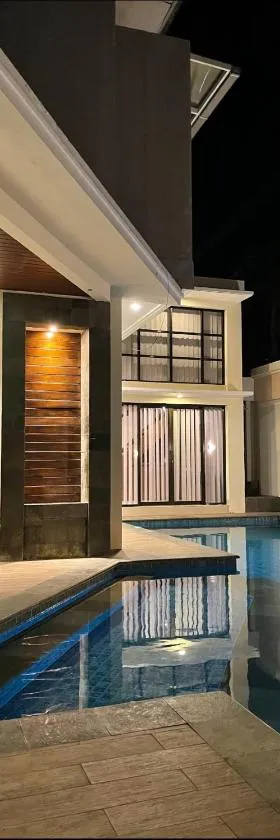 Blue Breeze Villa，位于Lajor的酒店