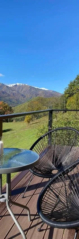 Roots Svaneti ' რუთს სვანეთი，位于Lentekhi的酒店