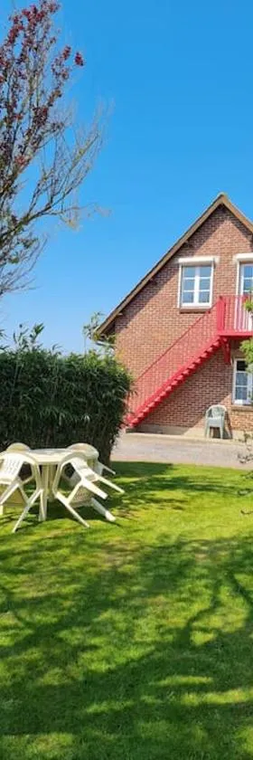 Gite du bois des sapins，位于Groffliers的酒店