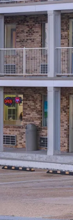 Motel 6-Rolla, MO，位于罗拉的酒店