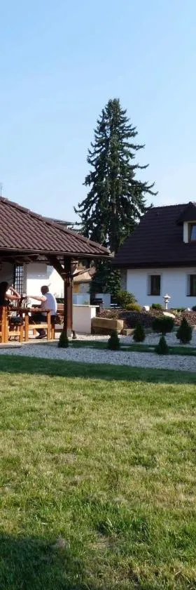 Penzion u Ungerů，位于杰泰尼采的酒店