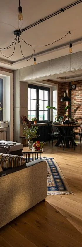Industrial Apartment "I loft Opole"，位于奥普尔的酒店