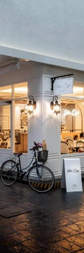 Lucky Hotel Bangkok，位于Khlong Toei的酒店
