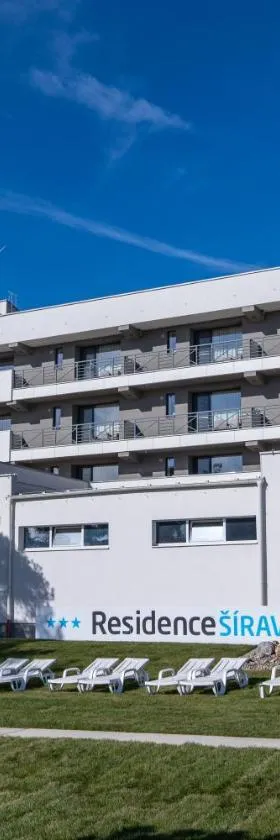 Residence Šírava ***，位于卡鲁扎的酒店