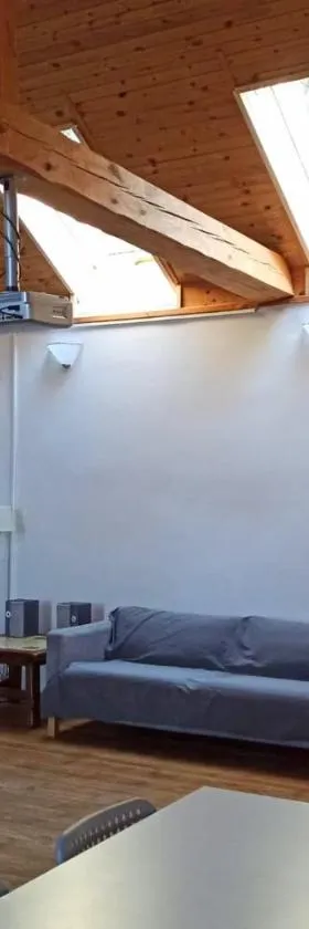 Dom imprezowy z noclegami Dziecinów，位于Dziecinów的酒店