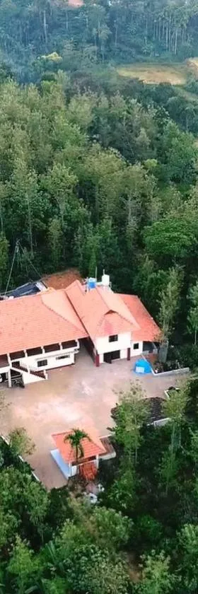 Coorg Bliss Estate Stay，位于马迪凯里的酒店