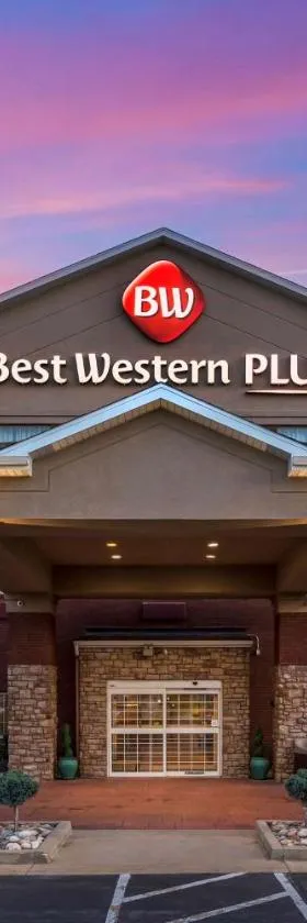 Best Western Plus Capital Inn，位于杰斐逊城的酒店