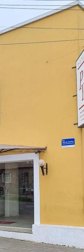 hotel py jaguarão，位于亚瓜龙的酒店