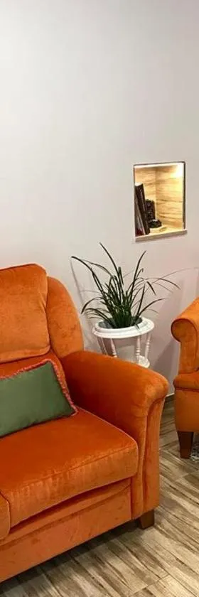 HOSTAL LA BATUTA，位于Mogente的酒店
