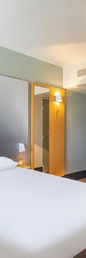 B&B HOTEL Marseille Euromed，位于马赛的酒店